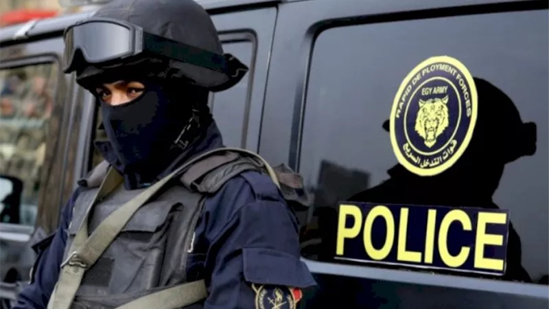 أمن الفيوم يكشف حقيقة فيديو «سرقة أبواب المقابر»