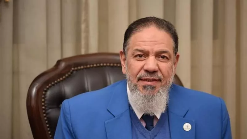 قرار قضائي عاجل في اتهام منتصر الزيات بحشد أتباعه والسب والقذف الجماعي