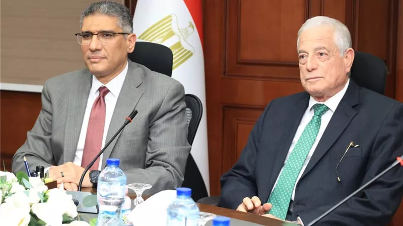 الجيزة تسابق الزمن.. مشروعات مكثفة تطوير مواقع التراث العالمي