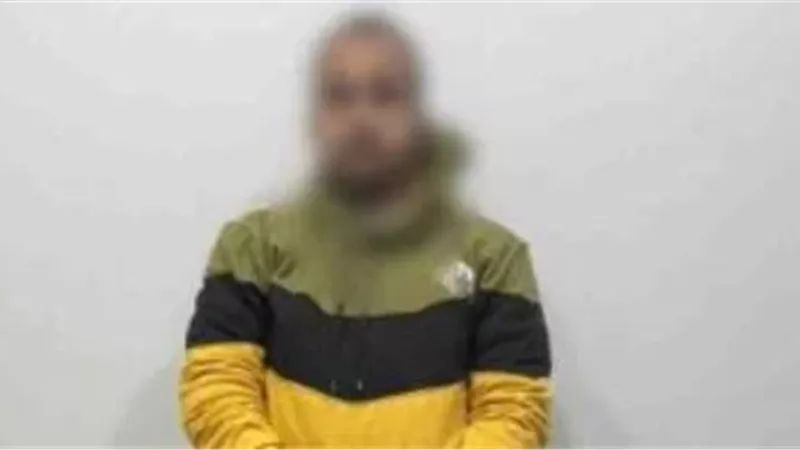 ضبط متهمين بتوزيع رشاوى انتخابية وتجميع بطاقات المواطنين في سوهاج