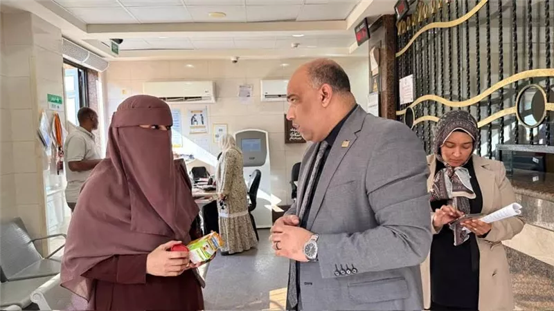 «رعاية الأقصر» تراجع ملفات المرضى الإلكترونية وتقييم أداء الكوادر الطبية