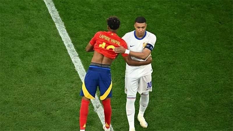 نجما الريال وبرشلونة الأبرز.. نجوم حرمت منهم كأس أمم إفريقيا