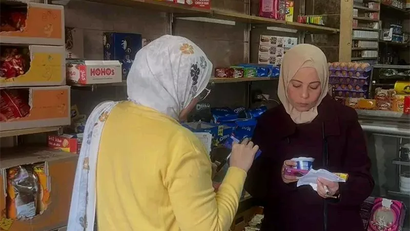 ضبط 640 كيلو عسل ولحوم وإحالة 128 مخالفة تموينية بالدقهلية