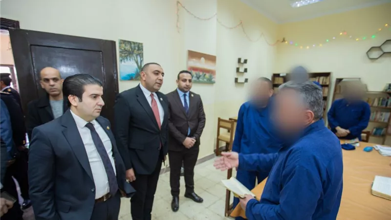 النيابة تجري تفتيشًا لمركز إصلاح وتأهيل المنيا 3|صور