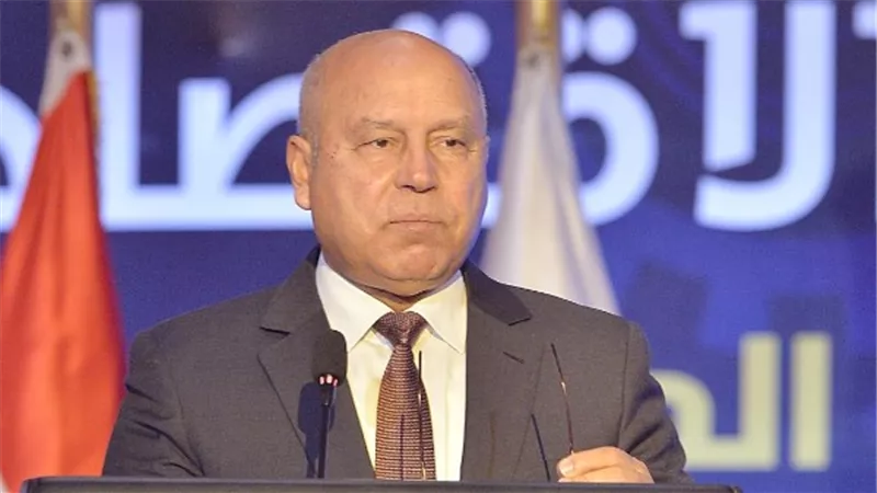 كامل الوزير: إعادة تشغيل 1420 مصنعا متعثرا خلال 2025 