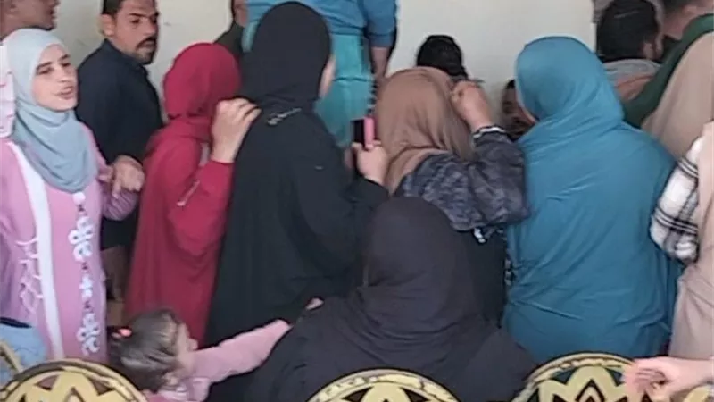 السيدات يتصدرن المشهد الانتخابي في اليوم الثاني للإعادة بالفيوم