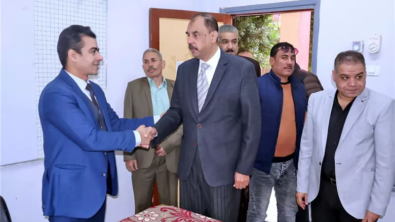 محافظ سوهاج يتفقد لجان انتخابات الإعادة لمجلس النواب بحي غرب وشرق