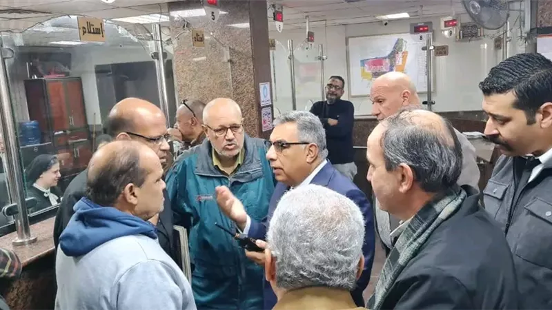 محافظ الدقهلية يتابع أداء المركز التكنولوجي بحي غرب المنصورة 