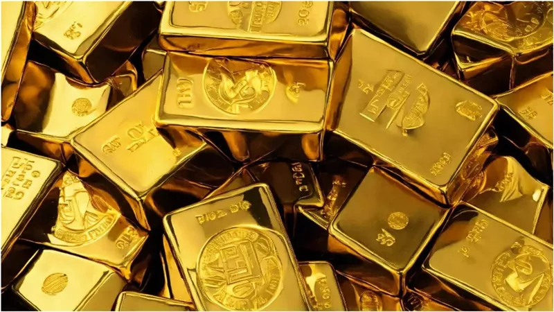 الذهب والمعادن النفيسة تبدأ العام بمكاسب قوية وسط توقعات خفض الفائدة