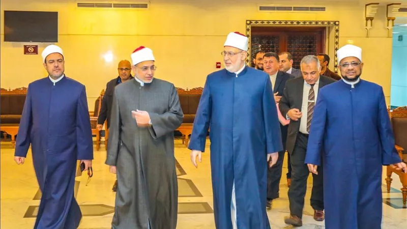 «بمعايير صارمة».. الأزهر يتفقد انطلاق اختبارات المرحلة الأخيرة للابتعاث 