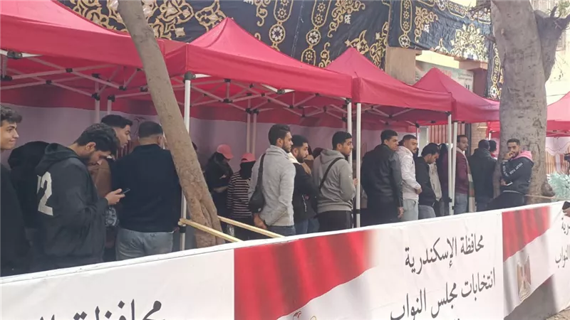 إقبال متوسط بلجان دائرة الرمل في جولة الإعادة بالإسكندرية