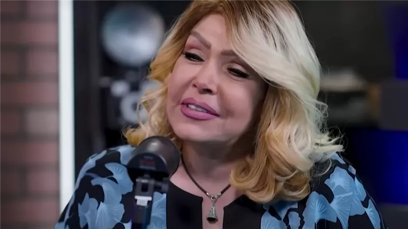 لوسي تكشف كواليس الأيام الأخيرة في حياة داوود عبد السيد|إنفوجرافيك