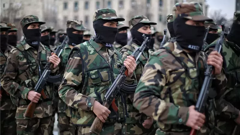 الدفاع السورية تعلن تدخل الجيش في اللاذقية وطرطوس لتعزيز الأمن|فيديو