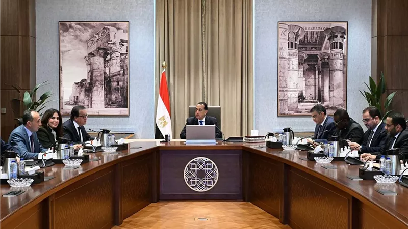 رئيس الوزراء يستقبل المدير العام للمركز الأفريقي لمكافحة الأمراض Africa C