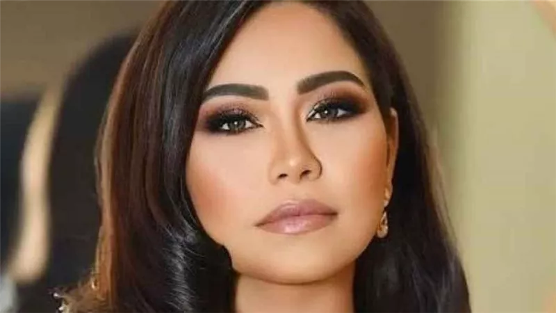 خبيرة التاروت بسنت يوسف: شيرين ستعود للصدارة ولطيفة احتمالية الزواج