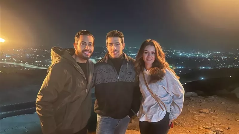 بعد النجاح الكبير في «وتقابل حبيب».. محمود ياسين يدعم باسنت أبو باشا