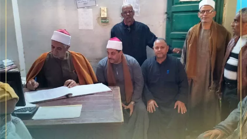 مدير أوقاف الفيوم يتفقد الإدارات الفرعية لمتابعة انتظام العمل والانضباط 
