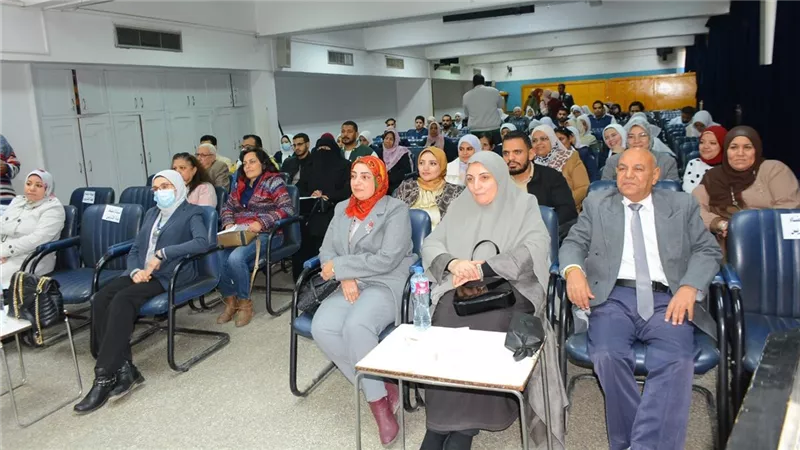 جامعة أسيوط تناقش «الرعب الاجتماعي»|تفاصيل