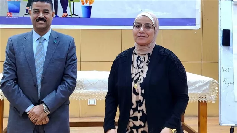 محاضرات تدريبية حول قانون الخدمة المدنية واللائحة المالية لمديري المواقع