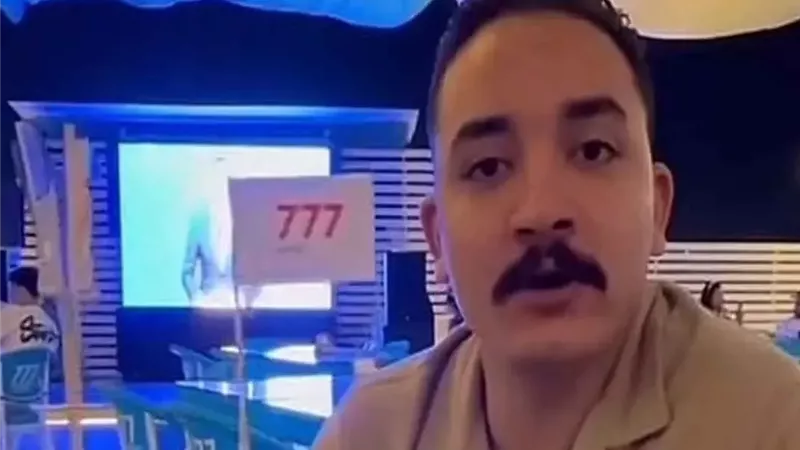  تيك توكر 