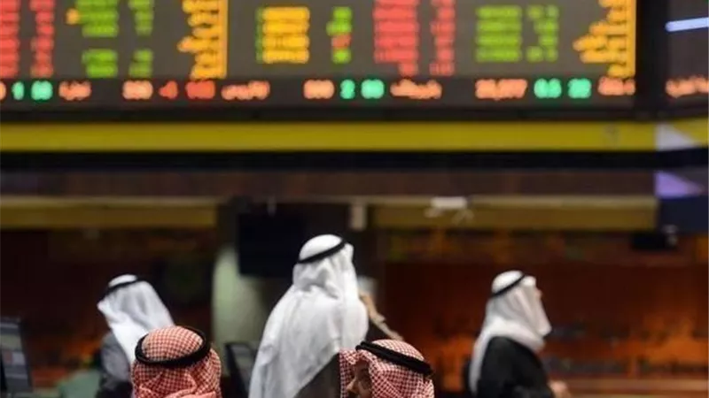 خسائر جماعية لأسواق الخليج مع تصاعد الحرب بين أمريكا وإيران