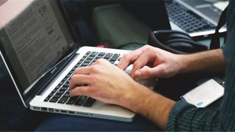 10 خطوات فعالة تجعل جهاز اللابتوب القديم يعمل بقوة