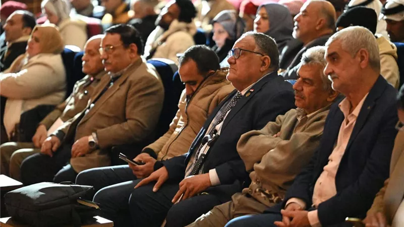 «الثقافة» تختتم المؤتمر العام لأدباء مصر بدورته السابعة والثلاثين بالعريش
