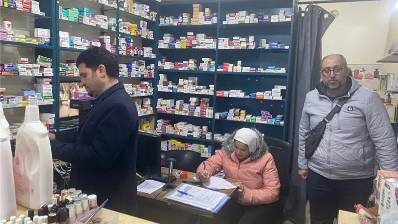 ضربة لتجار السموم.. ضبط أدوية مخدرة ومغشوشة داخل صيدليات ومحال بالفيوم