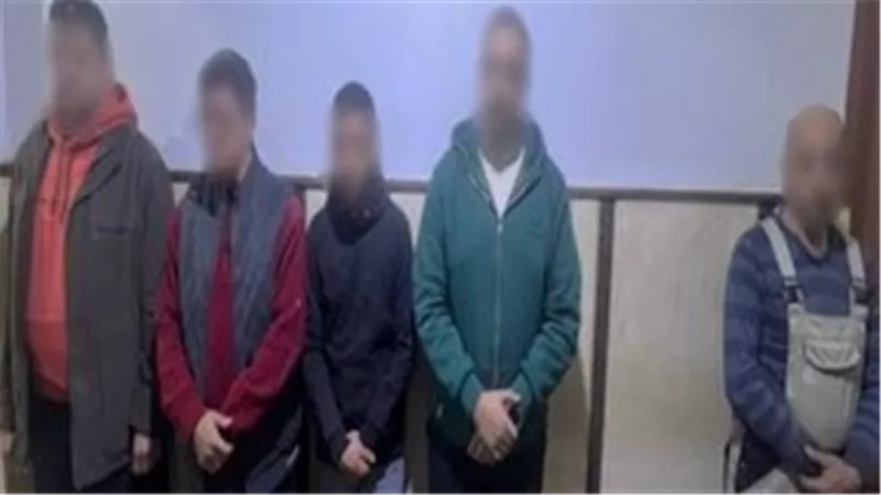 «بسبب الجيرة».. خناقة شوارع في البحيرة والأمن يضبط طرفيها 