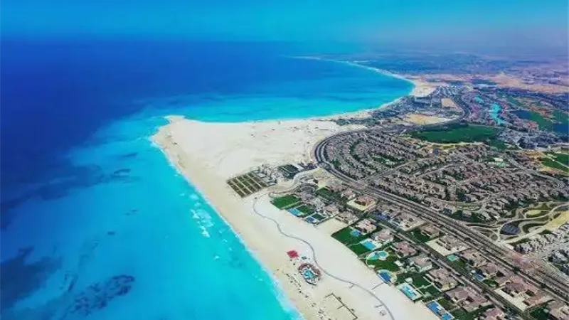 مصر تتسلم 3.5 مليار دولار ضمن صفقة تطوير «سملا وعلم الروم» في مطروح