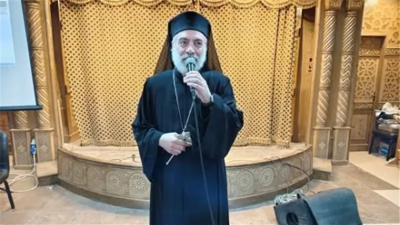  مطران إيبارشية المنيا للأقباط الكاثوليك يترأس اجتماع الأرامل 