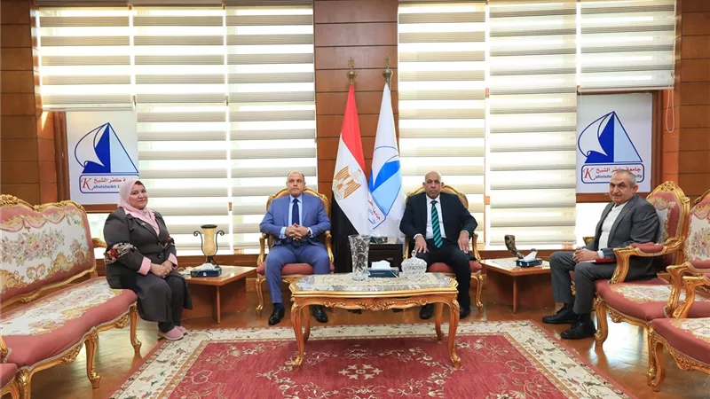 مجلس جامعة كفر الشيخ يستعرض إنجازات التنمية 