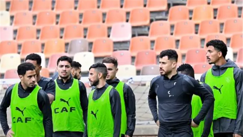 تدريبات فنية وخططية خلال مران الزمالك اليوم قبل مواجهة الاتحاد 