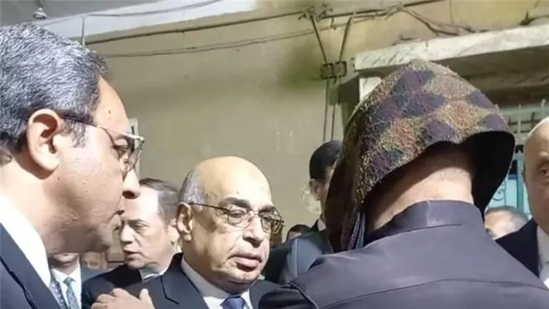 وزيرالعدل ومحافظا قنا والأقصر يقدمون واجب العزاء لأسرة المستشارة سهام صبري