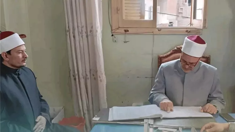 جولة مفاجئة لمدير أوقاف الدقهلية لمتابعة العمل بإدارة محلة دمنة
