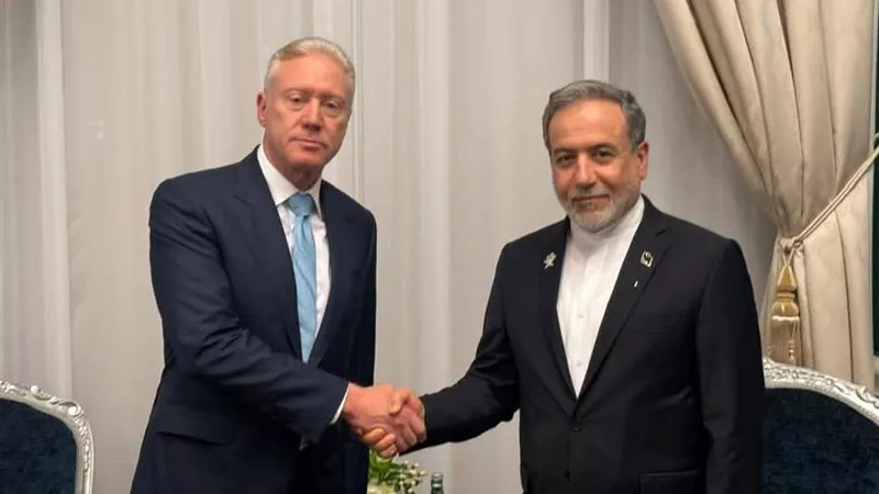 وزير الخارجية اللبناني: الآن ندعو لفتح صفحة جديدة مع إيران