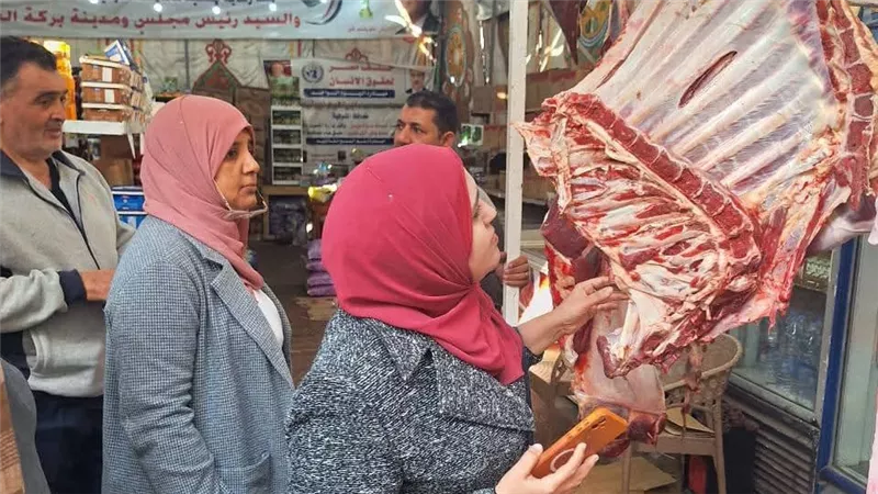 ضبط نصف طن لحوم مذبوحة خارج المجازر في حملة تفتيشية ببركة السبع