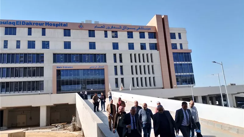 مدير صحة الجيزة يتفقد أعمال التطوير بمستشفى بولاق الدكرور|صور