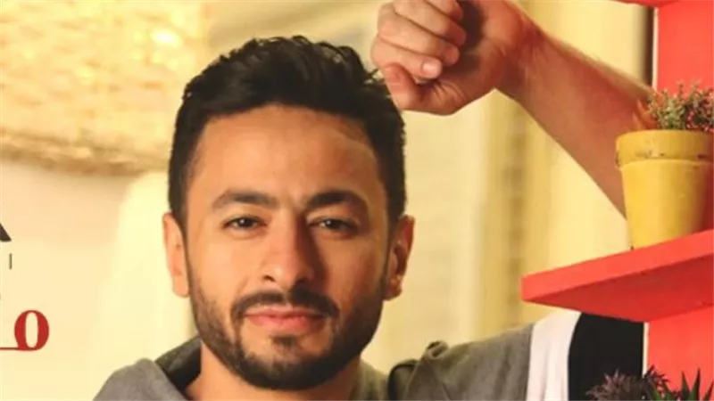 حمادة هلال ينعى والدة رضا البحراوي برسالة مؤثرة