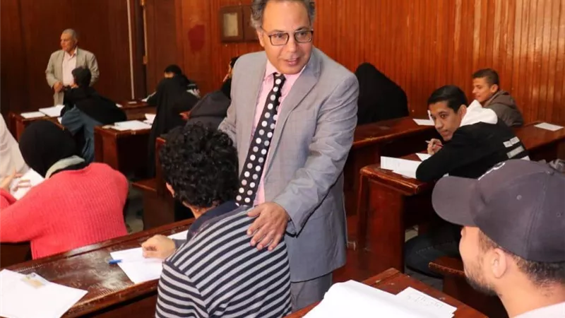 انطلاق امتحانات الفصل الدراسي الأول بكلية دار العلوم جامعة القاهرة