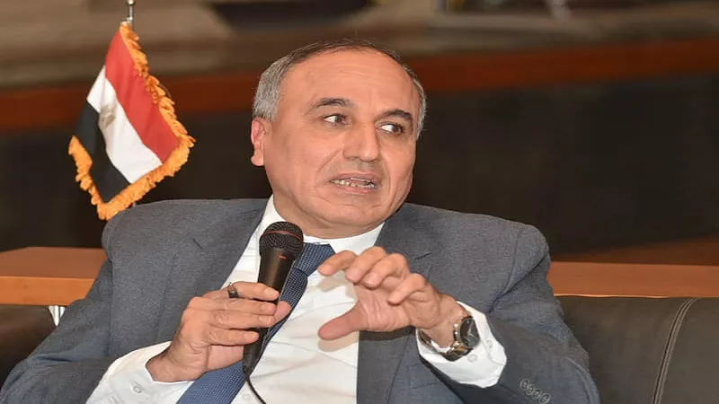بين المصداقية والترند.. عبد المحسن سلامة يحذر من تراجع القيم الصحفية|فيديو