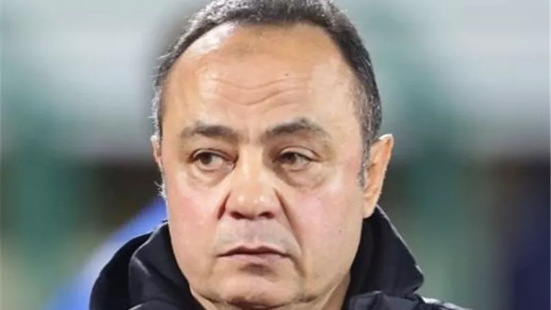 طارق يحيى بينهم.. شوبير يُفجر مفاجأة عن مدرب الزمالك الجديد 