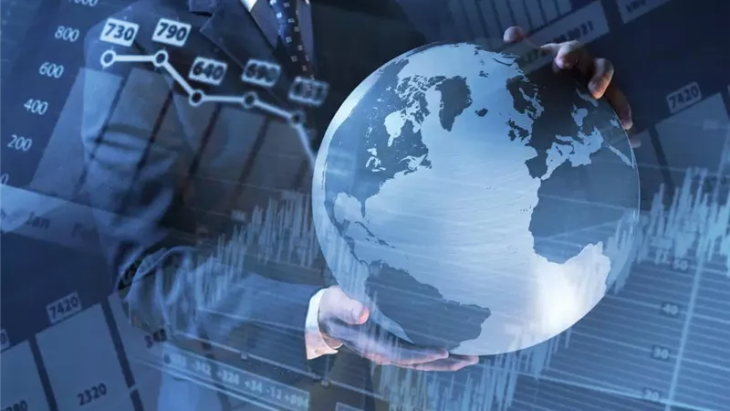 «اقتصاد 2025».. خبير: صناديق الاستثمار لعبت دورا داعما للمعادن النفيسة