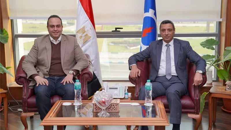 محافظ السويس يثمن جهود هيئة الرعاية الصحية في التطوير المستمر والارتقاء