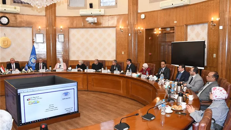 3 يناير المقبل . بدء الامتحانات النظرية بكليات جامعة قناة السويس 
