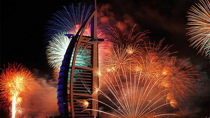 ليلة الأرقام القياسية.. سماء الإمارات تشتعل بعروض خرافية لاستقبال 2025