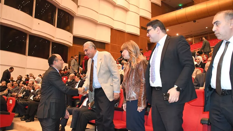 جامعة العاصمة تخصص 10% من مواردها الذاتية لدعم البحث العلمي.. تفاصيل