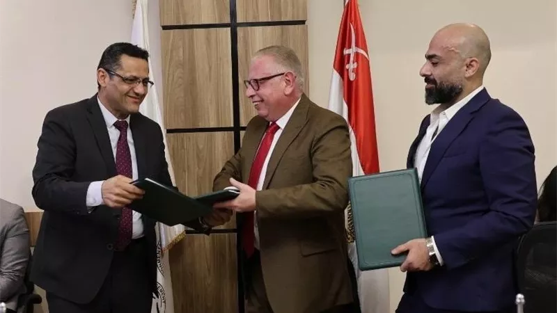 نقابة الصحفيين توقع عقد تطوير وإنشاء مدينة الصحفيين بأكتوبر