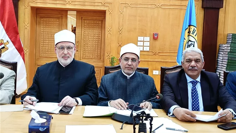 مجلس جامعة الأزهر يهنئ الرئيس السيسي بحلول العام الجديد