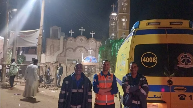 جاهزية طبية أمام الكنائس لتأمين احتفالات رأس السنة بأسوان